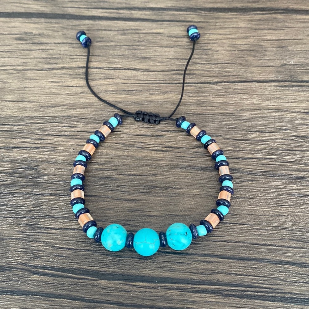 Women’s adjustable bracelet.
